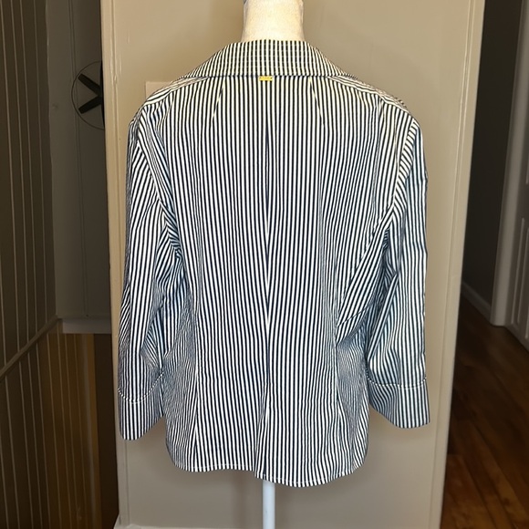 St. John Blazer Jacket Cotton Blend Seersucker Striped White and Blue Size 12 - Picture 6 of 9